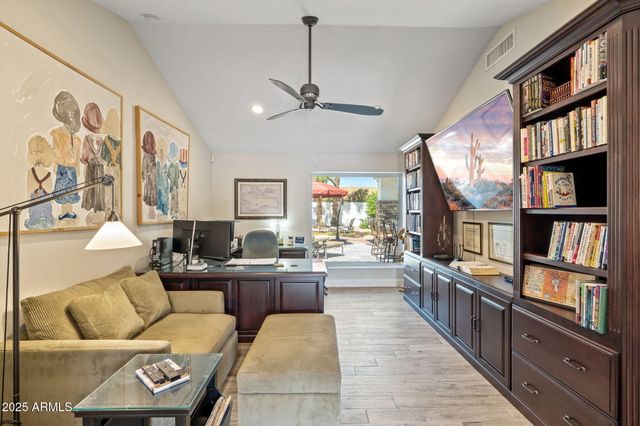 7510 E LARKSPUR Drive, Scottsdale, AZ 85260