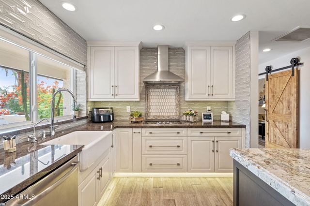 7510 E LARKSPUR Drive, Scottsdale, AZ 85260