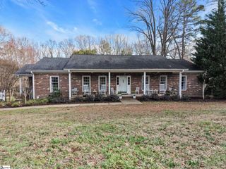 639 Sulphur Springs Road, Greenville, SC 29617