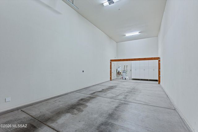 2447 N Wychwood Court, Tucson, AZ 85749