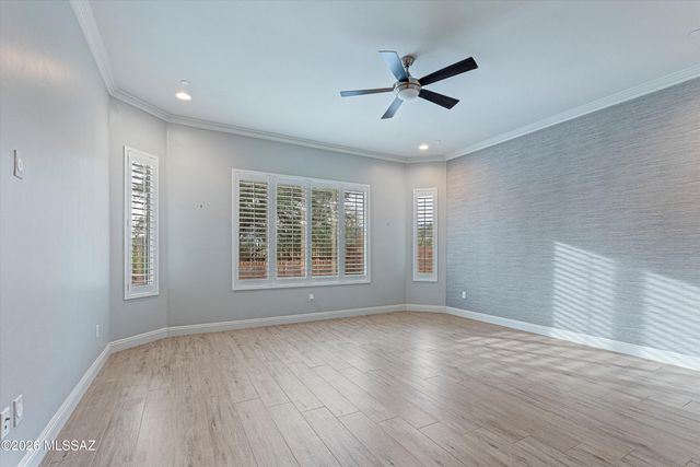 2447 N Wychwood Court, Tucson, AZ 85749