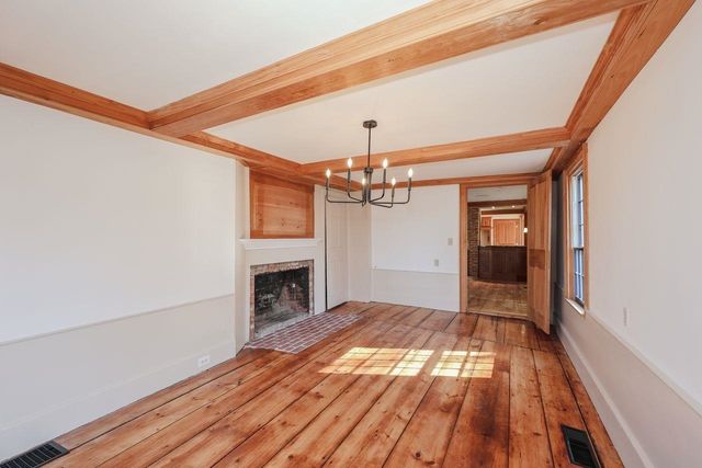 1 Cemetery Road, New Boston, NH 03070