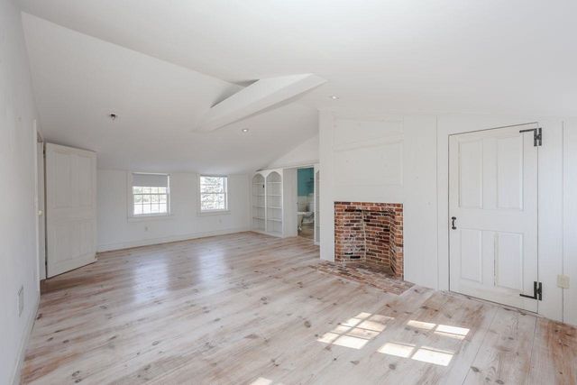 1 Cemetery Road, New Boston, NH 03070