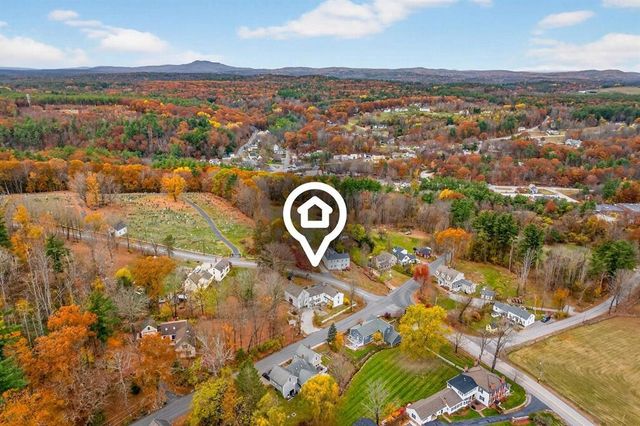 1 Cemetery Road, New Boston, NH 03070