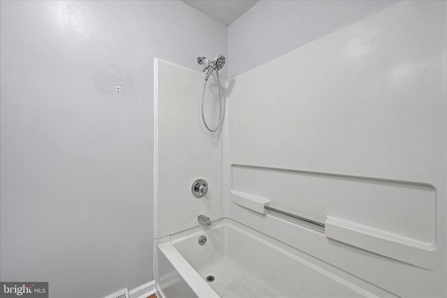 465 PLEASANTVIEW RD, New Cumberland, PA 17070