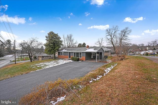 465 PLEASANTVIEW RD, New Cumberland, PA 17070