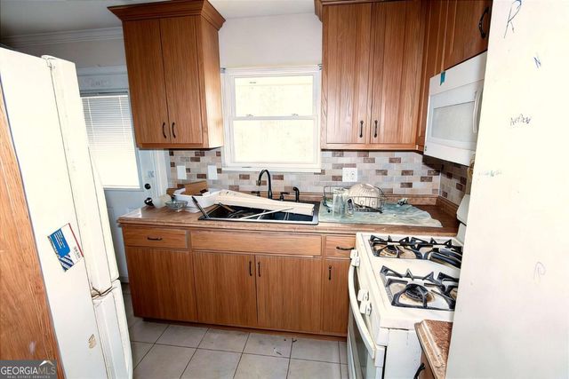 924 Brookdale Place, Decatur, GA 30033