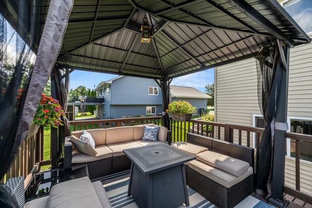 6192 147th Street N, Hugo, MN 55038