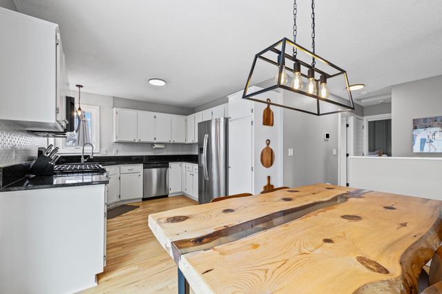 6192 147th Street N, Hugo, MN 55038