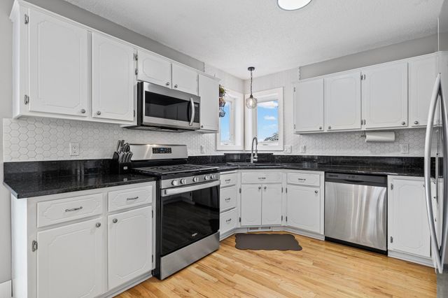 6192 147th Street N, Hugo, MN 55038