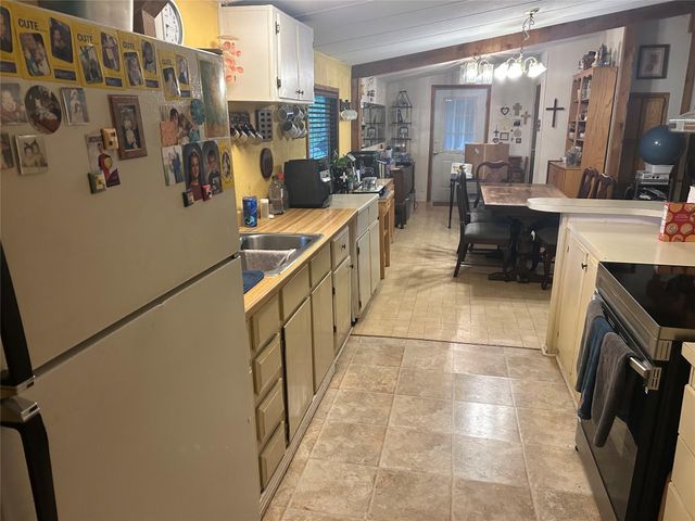 160 Meadow Rise, San Marcos, TX 78666