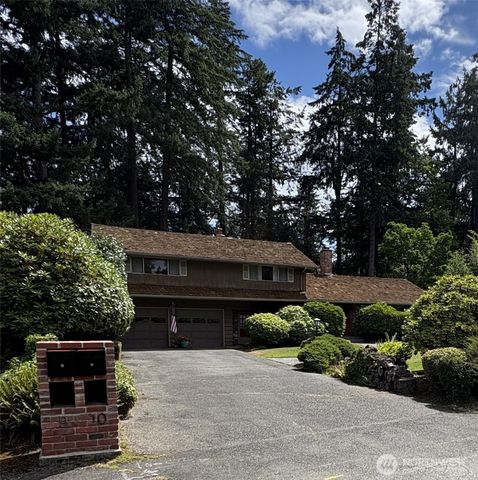 10 Forest Glen Lane SW, Lakewood, WA 98498