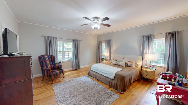 300 Bromley Pl, Mobile, AL 36606