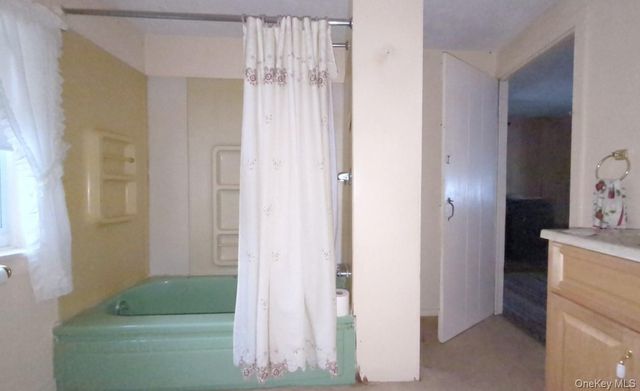 4 The Lane, Somers, NY 10589