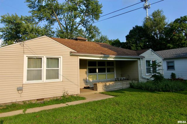 6210 N NORTHMOOR Court, Peoria, IL 61614