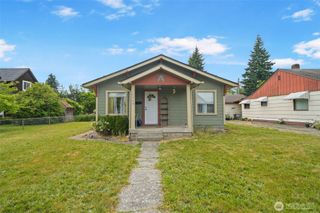 1113 J, Centralia, WA 98531