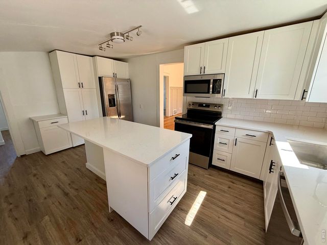 425 Dillingham Ave, Mead, CO 80542
