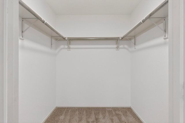 432 Creekwood Court, Forney, TX 75126