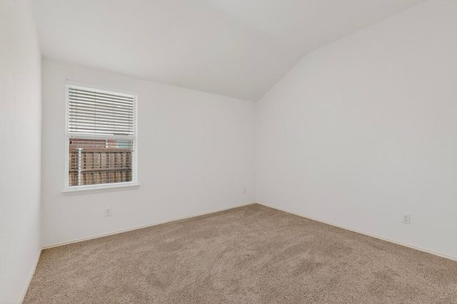 432 Creekwood Court, Forney, TX 75126