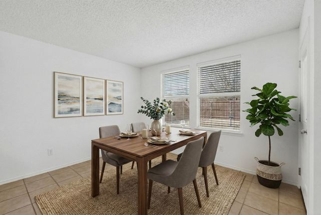 432 Creekwood Court, Forney, TX 75126