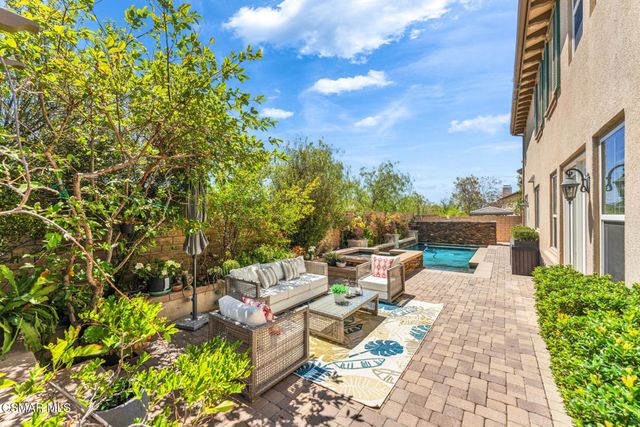 3936 Eagle Flight Drive, Simi Valley, CA 93065