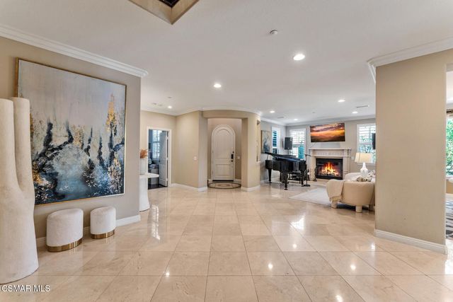 3936 Eagle Flight Drive, Simi Valley, CA 93065