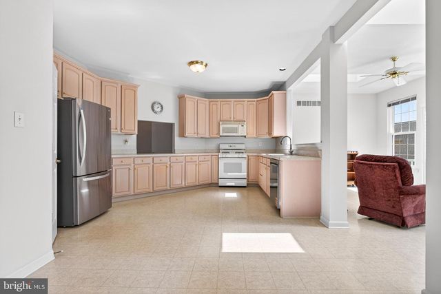 1504 IRON HORSE CT, Downingtown, PA 19335