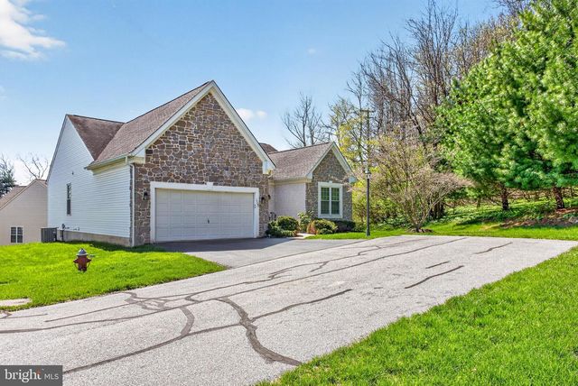 1504 IRON HORSE CT, Downingtown, PA 19335