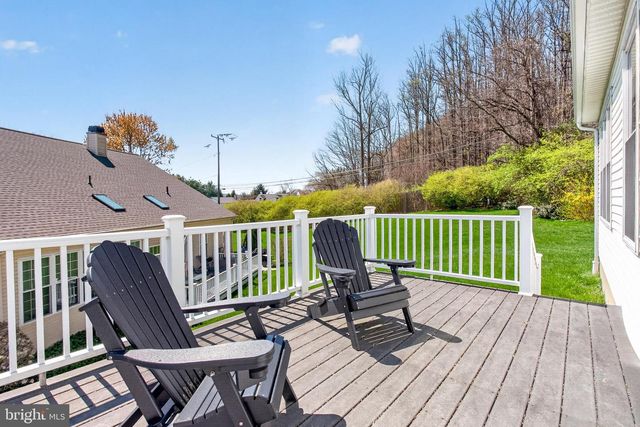 1504 IRON HORSE CT, Downingtown, PA 19335