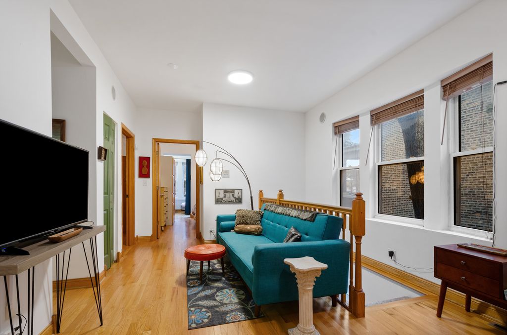 4910 N Spaulding Avenue 1E, Chicago, IL 60625 — photo 2