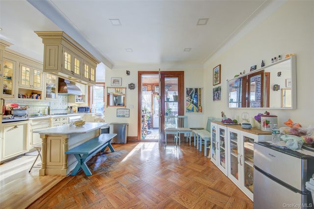 64-66 84th Place, Middle Village, NY 11379