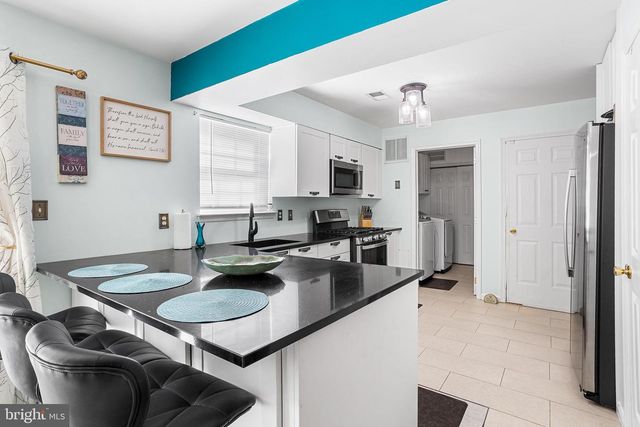 26 ANDREA DR, Columbus, NJ 08022