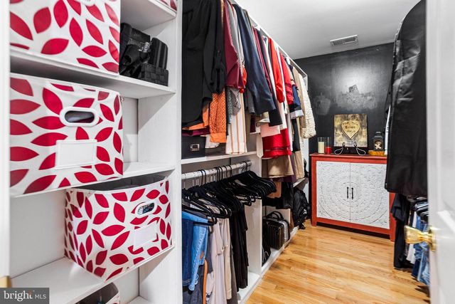 26 ANDREA DR, Columbus, NJ 08022