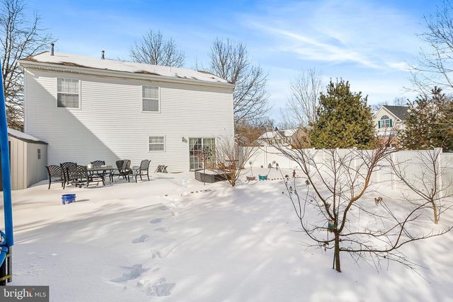 26 ANDREA DR, Columbus, NJ 08022