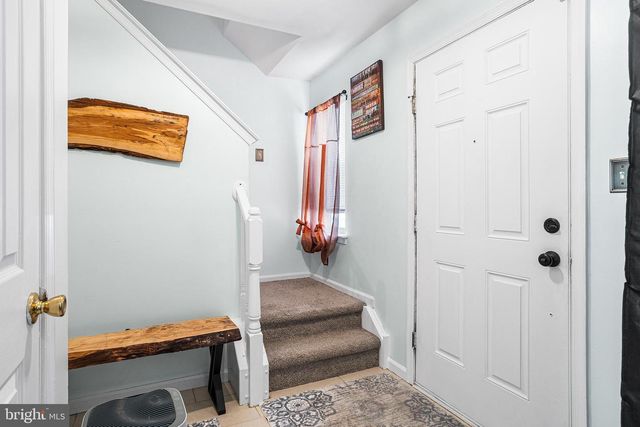 26 ANDREA DR, Columbus, NJ 08022