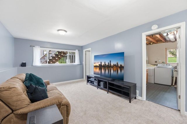 16800 Glencoe Avenue, Lakeville, MN 55044