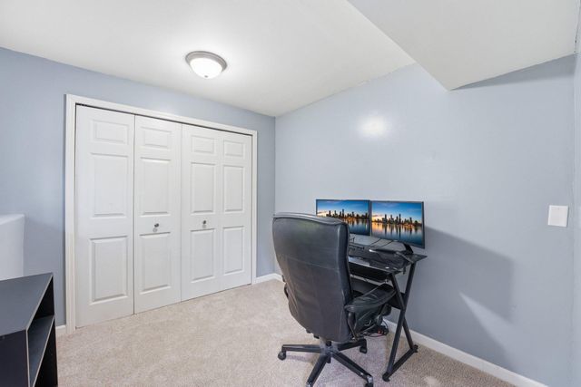 16800 Glencoe Avenue, Lakeville, MN 55044