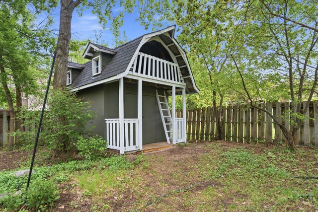 16800 Glencoe Avenue, Lakeville, MN 55044