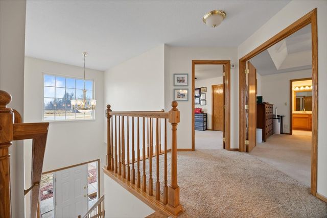 4585 Houck Drive, Pleasant Hill, IA 50327