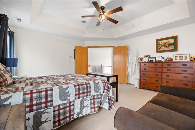 4585 Houck Drive, Pleasant Hill, IA 50327