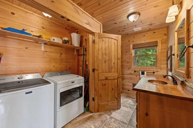 58 Overlook Way, Blue Ridge, GA 30513