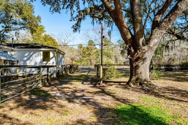 7967 Highway 162, Hollywood, SC 29449