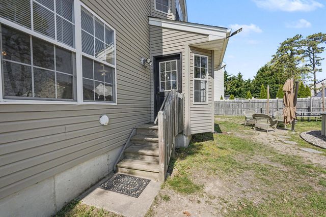 8 AVALON AVE., Barnegat, NJ 08005