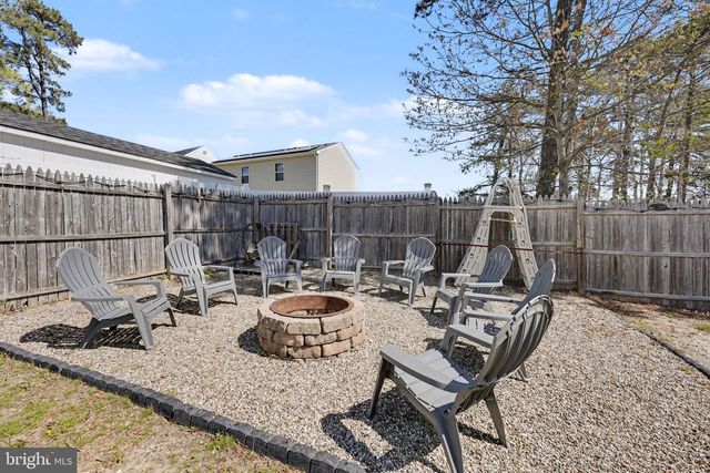 8 AVALON AVE., Barnegat, NJ 08005