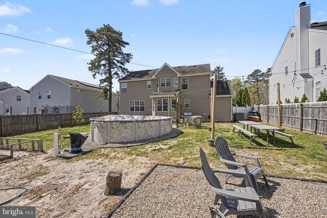8 AVALON AVE., Barnegat, NJ 08005