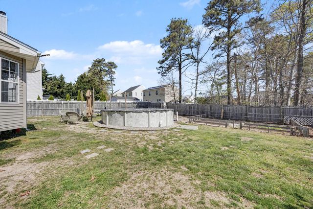 8 AVALON AVE., Barnegat, NJ 08005