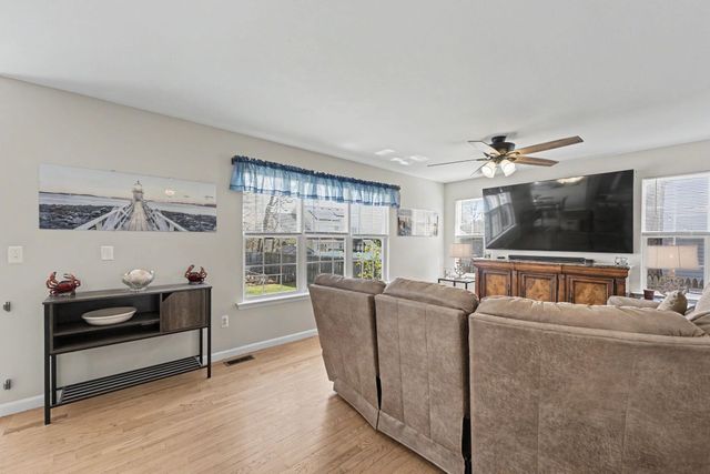 8 AVALON AVE., Barnegat, NJ 08005