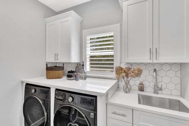 112 Middleground Place, Cranberry Twp, PA 16066