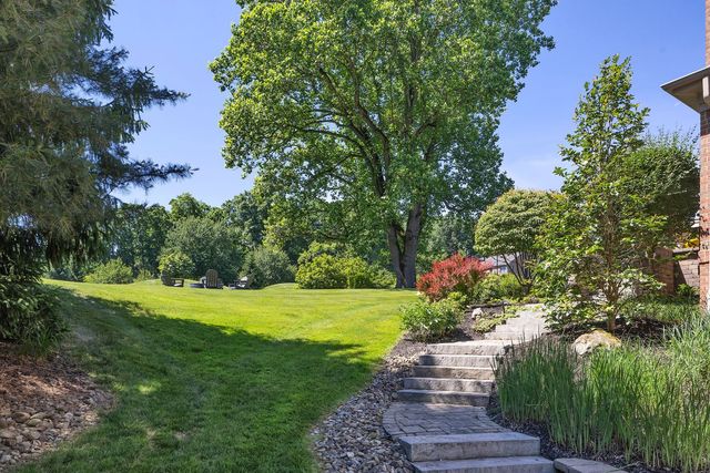 112 Middleground Place, Cranberry Twp, PA 16066