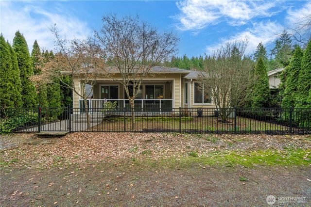 14714 Knoll Park Court E, Bonney Lake, WA 98391